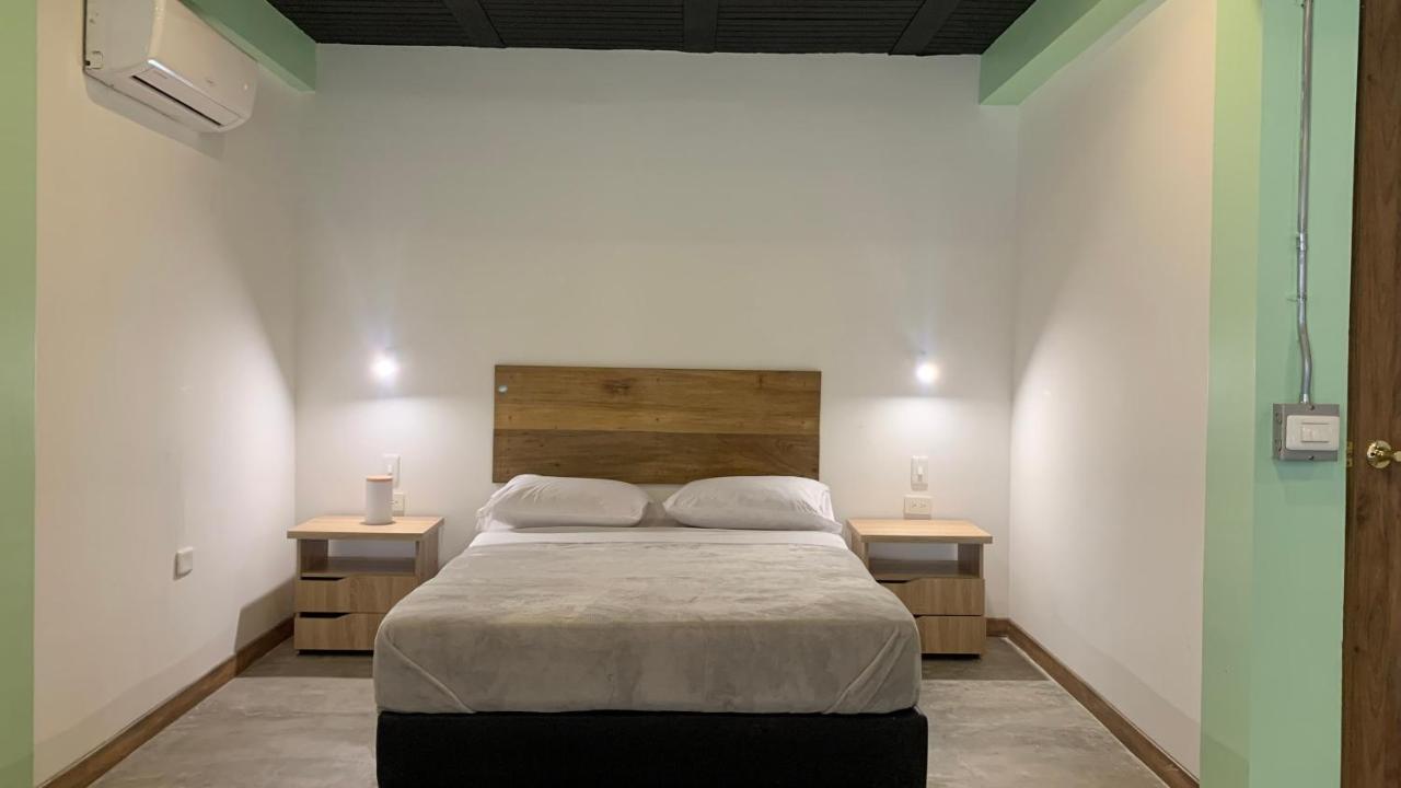 Soy Local Primavera Medellin Ngoại thất bức ảnh